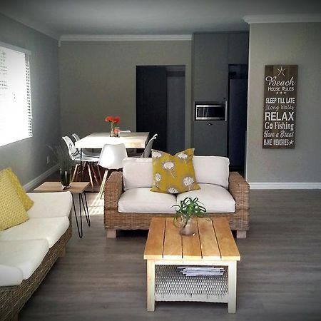 Corban Cottage Hermanus Bagian luar foto
