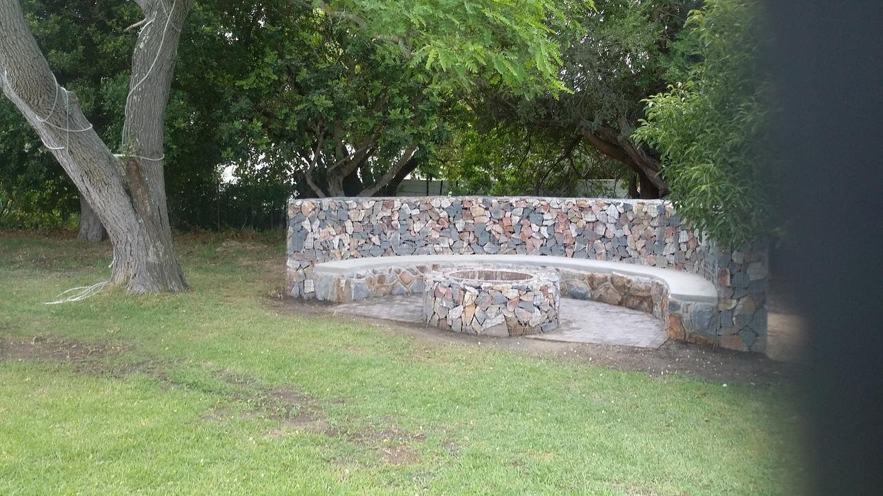 Corban Cottage Hermanus Bagian luar foto