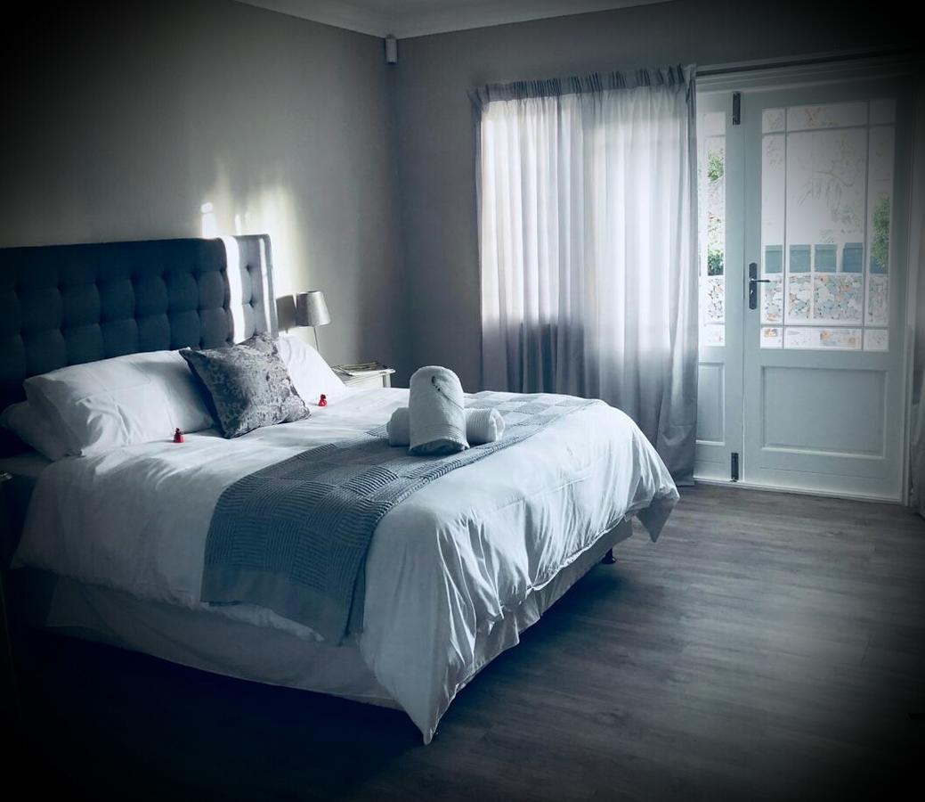 Corban Cottage Hermanus Bagian luar foto